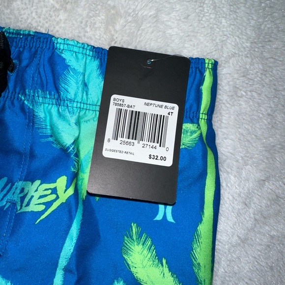NWT Hurley Swim Trunks - Picture 3 of 3